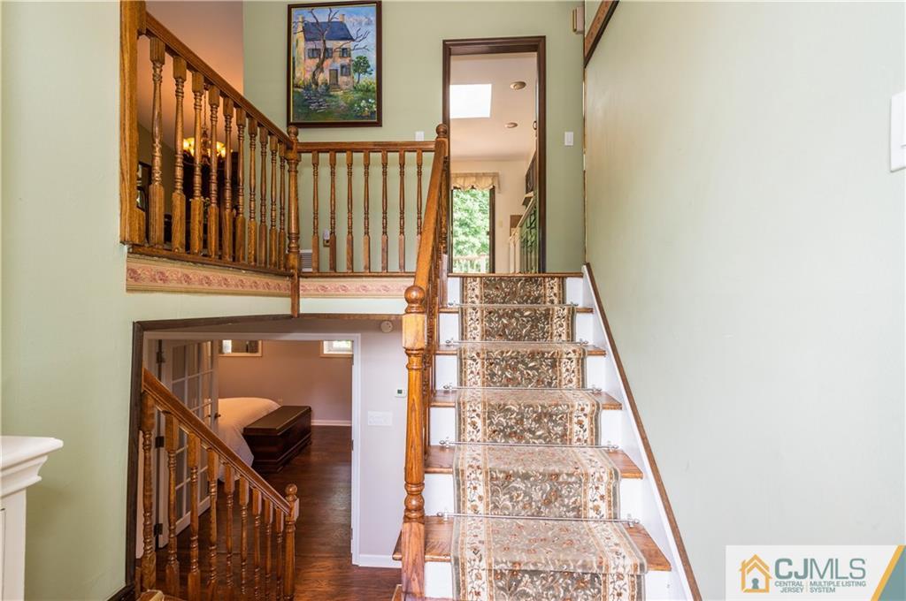 70 Wilk Road Edison, NJ 08837 - Photo 4 of 24