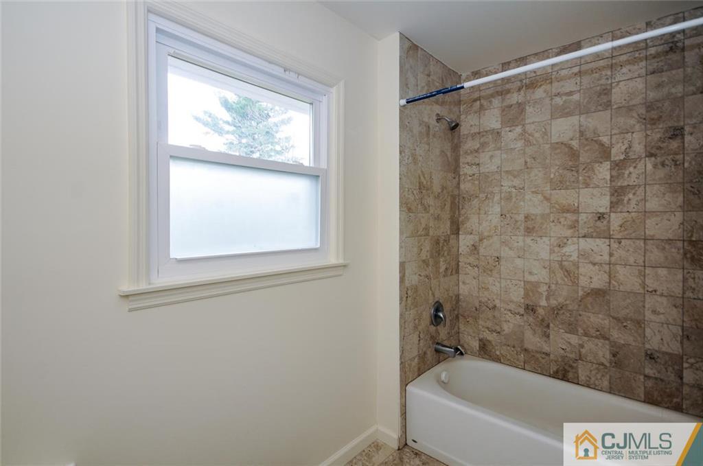 36 Clearview Road East Brunswick, NJ 08816 - Photo 13 of 21 Gallery Image 13
