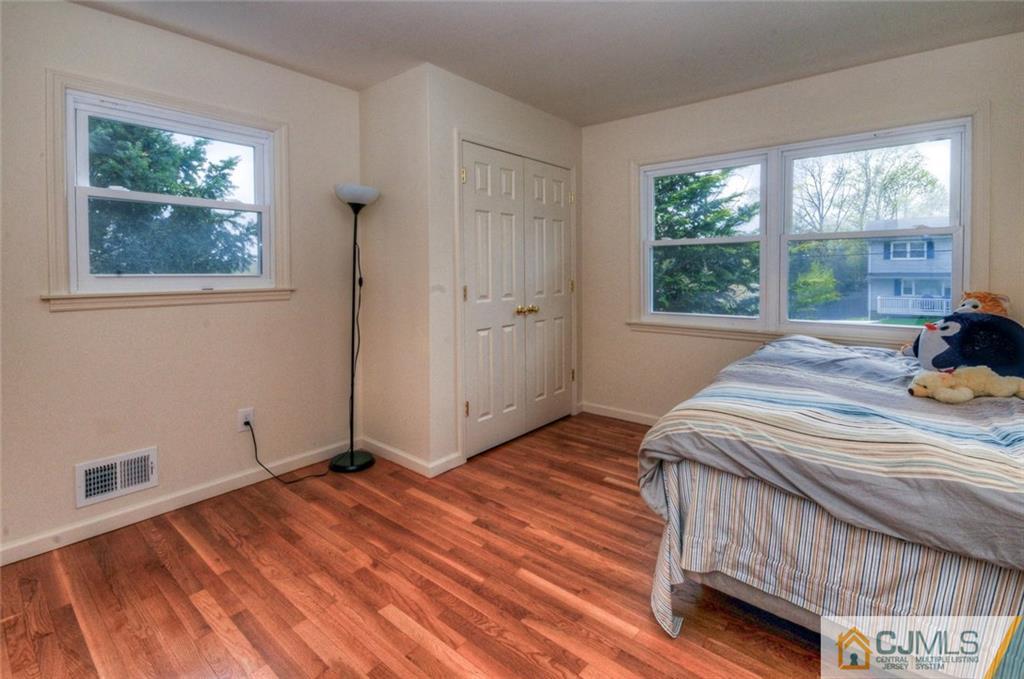 36 Clearview Road East Brunswick, NJ 08816 - Photo 15 of 21 Gallery Image 15