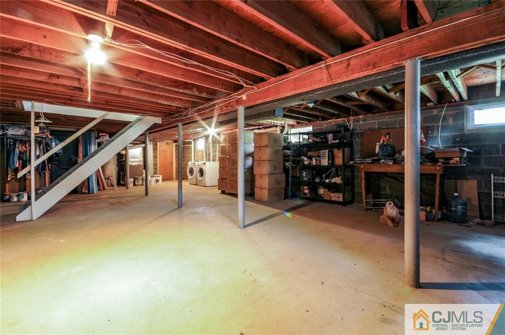 36 Clearview Road East Brunswick, NJ 08816 - Photo 18 of 21 Gallery Image 18