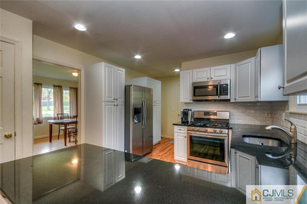 36 Clearview Road East Brunswick, NJ 08816 - Photo 5 of 21 Gallery Image 5