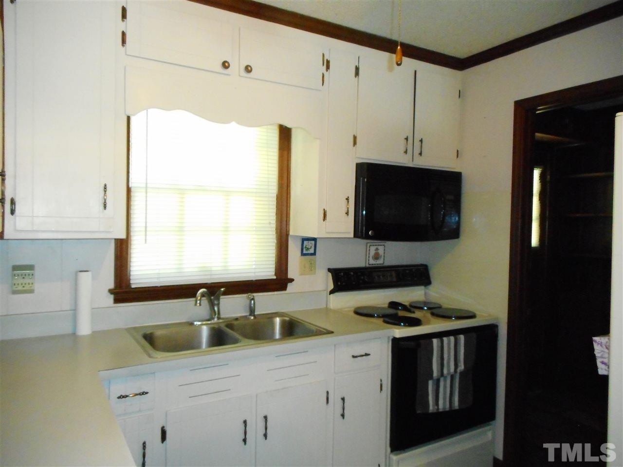 2208 Cameron Road Southwest Wilson, NC 27893 - Photo 9 of 23 Gallery Image 9