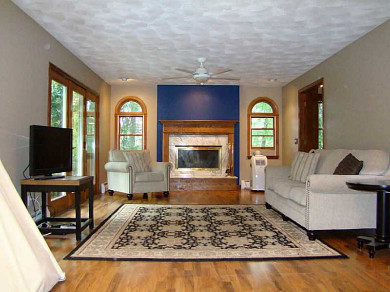 11 Azalea Avenue Exeter, RI 02822 - Photo 12 of 25 Den/Family/Great Room.