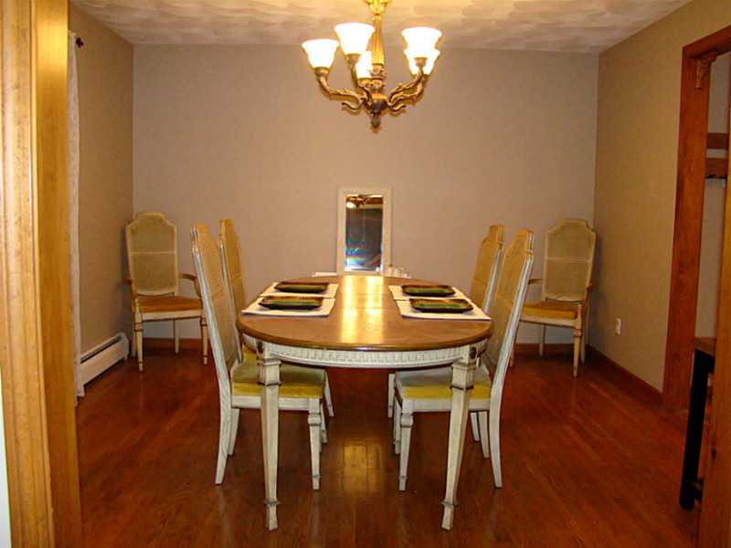 11 Azalea Avenue Exeter, RI 02822 - Photo 15 of 25 Dining Room.