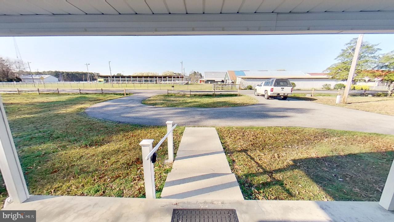 42464 Fairgrounds Road Leonardtown, MD 20650 - Photo 2 of 33 a view of an ocean