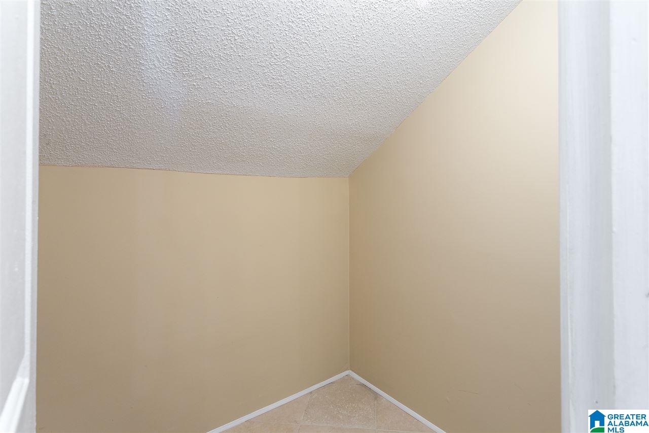 8760 Thomas Drive Leeds, AL 35094 - Photo 19 of 24