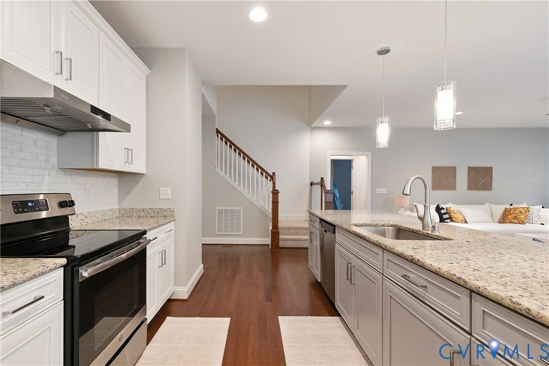 15819 Blooming Road Chesterfield, VA 23832 - Photo 14 of 51