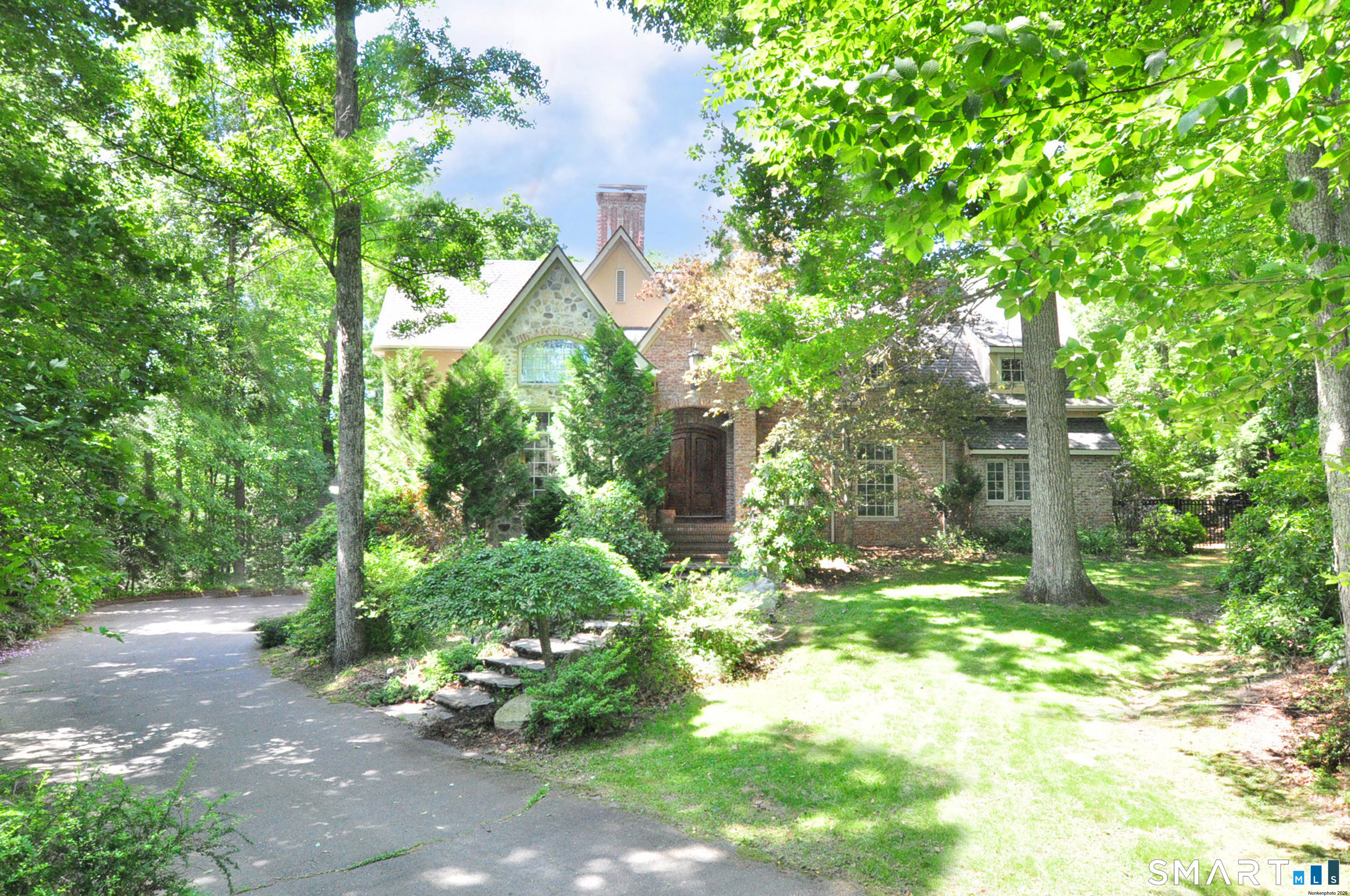22 Thronebrook Road Granby, CT 06090 - Photo 2 of 6
