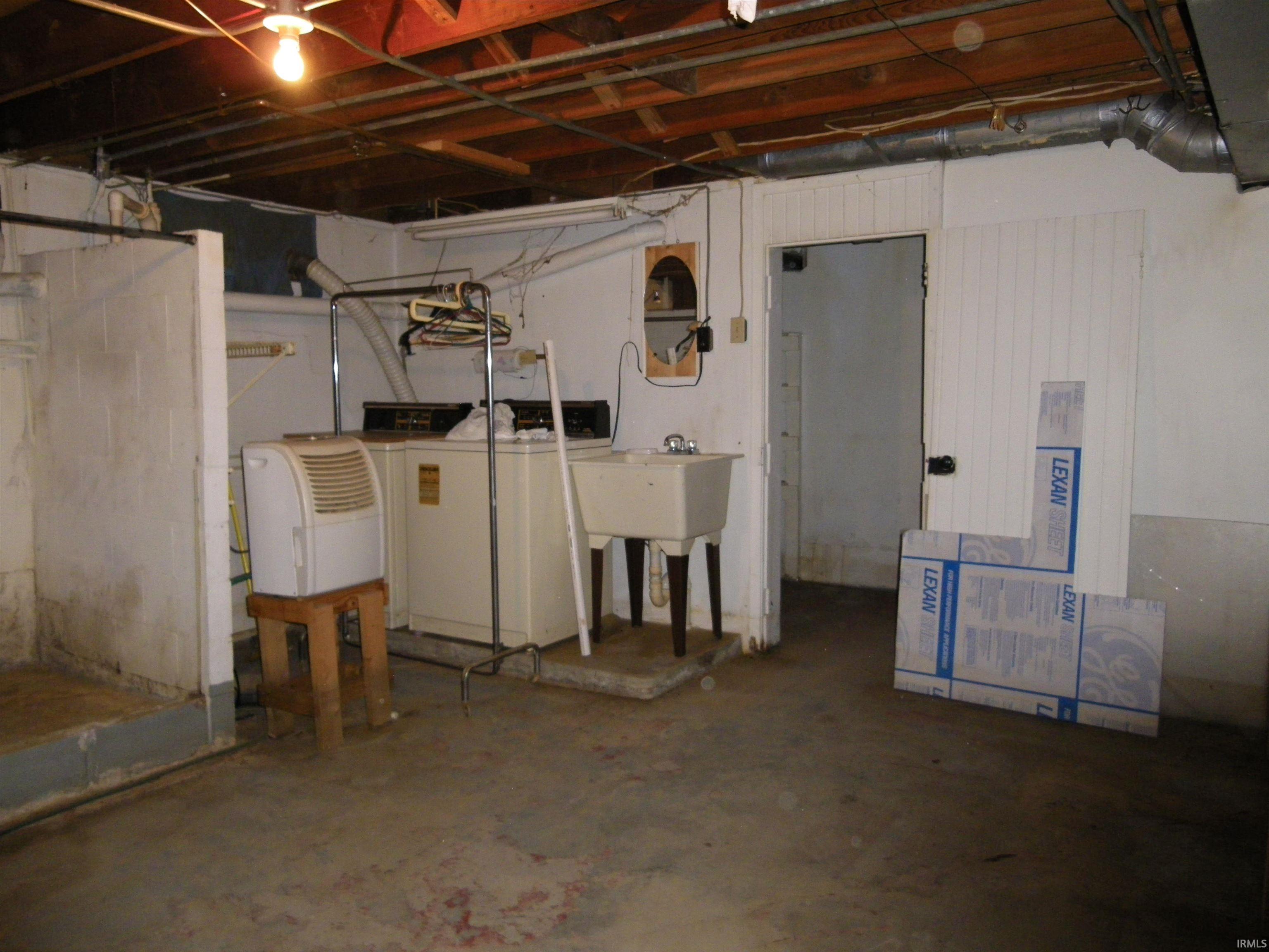 7810 Darmstadt Road Evansville, IN 47710 - Photo 10 of 11