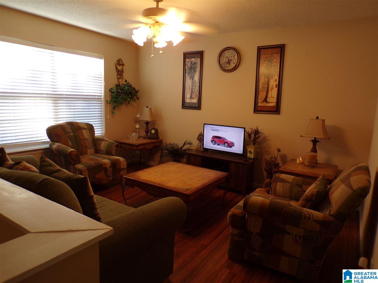 1405 4th Street Northwest Center Point, AL 35215 - Photo 6 of 32