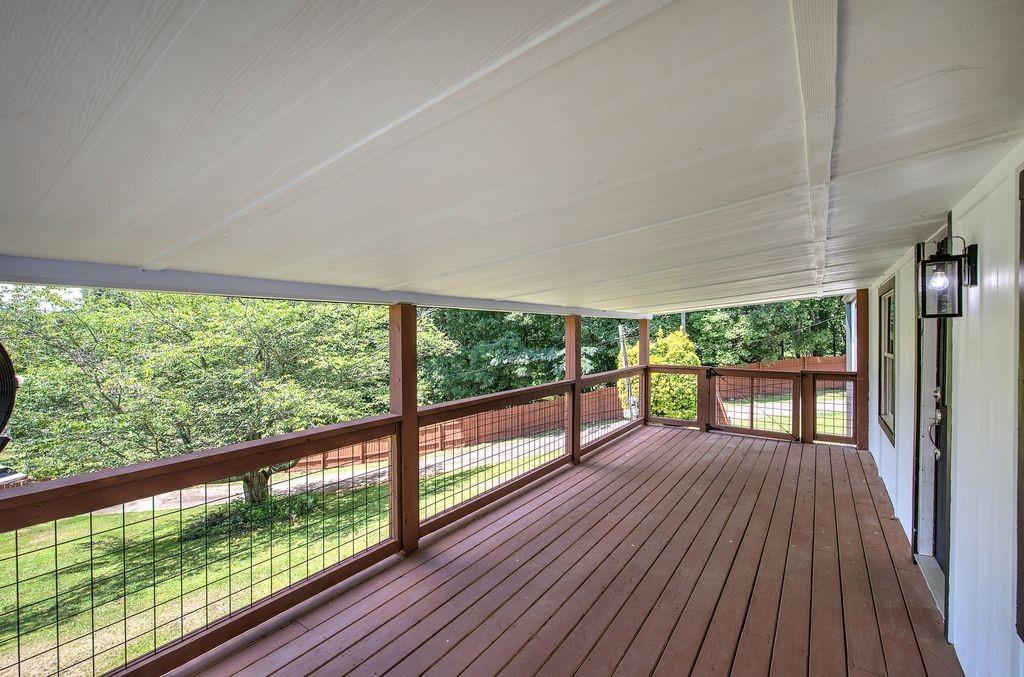 168 Oak Hollow Road Southeast Cartersville, GA 30121 - Photo 3 of 57