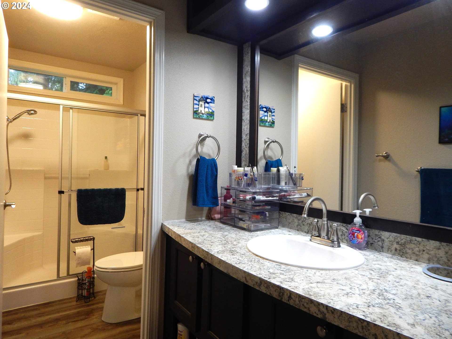 1050 North Cedar Point Road, Unit C6 Coquille, OR 97423 - Photo 18 of 32 Bathroom, Attached