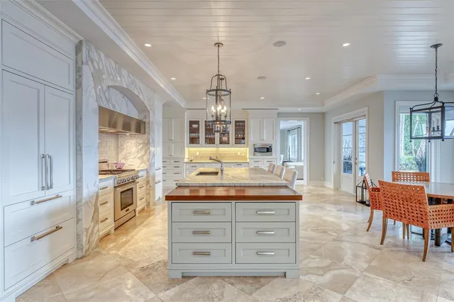 $60,000 | 1313 East Lake Drive, Fort Lauderdale, FL 33316