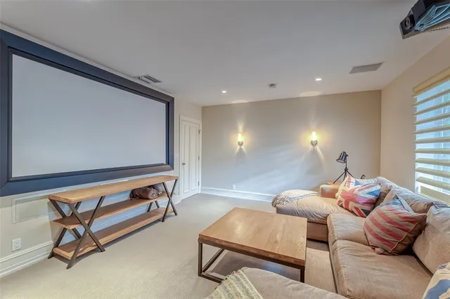 $60,000 | 1313 East Lake Drive, Fort Lauderdale, FL 33316