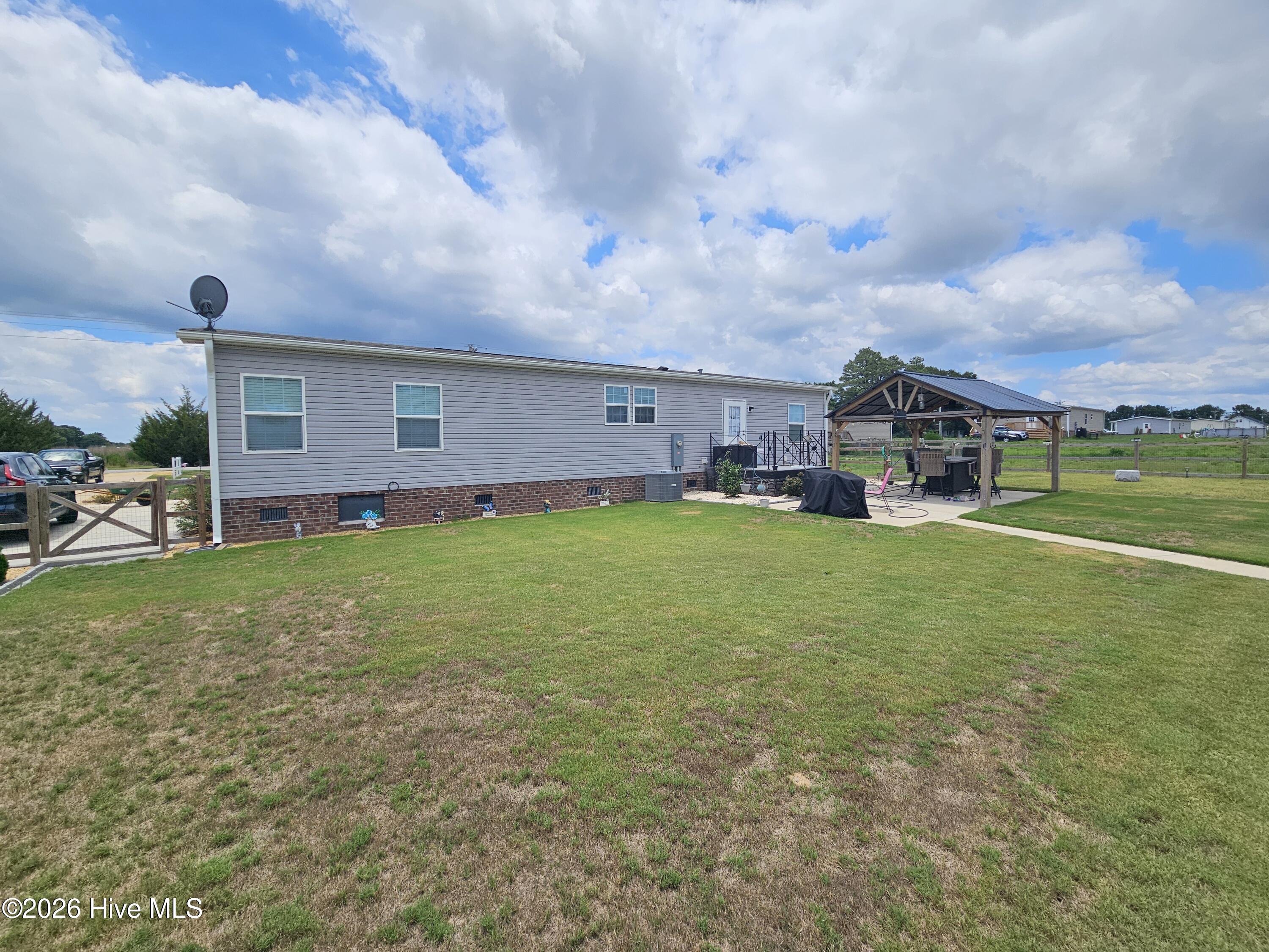 2866 Basstown Road Clinton, NC 28328 - Photo 5 of 27