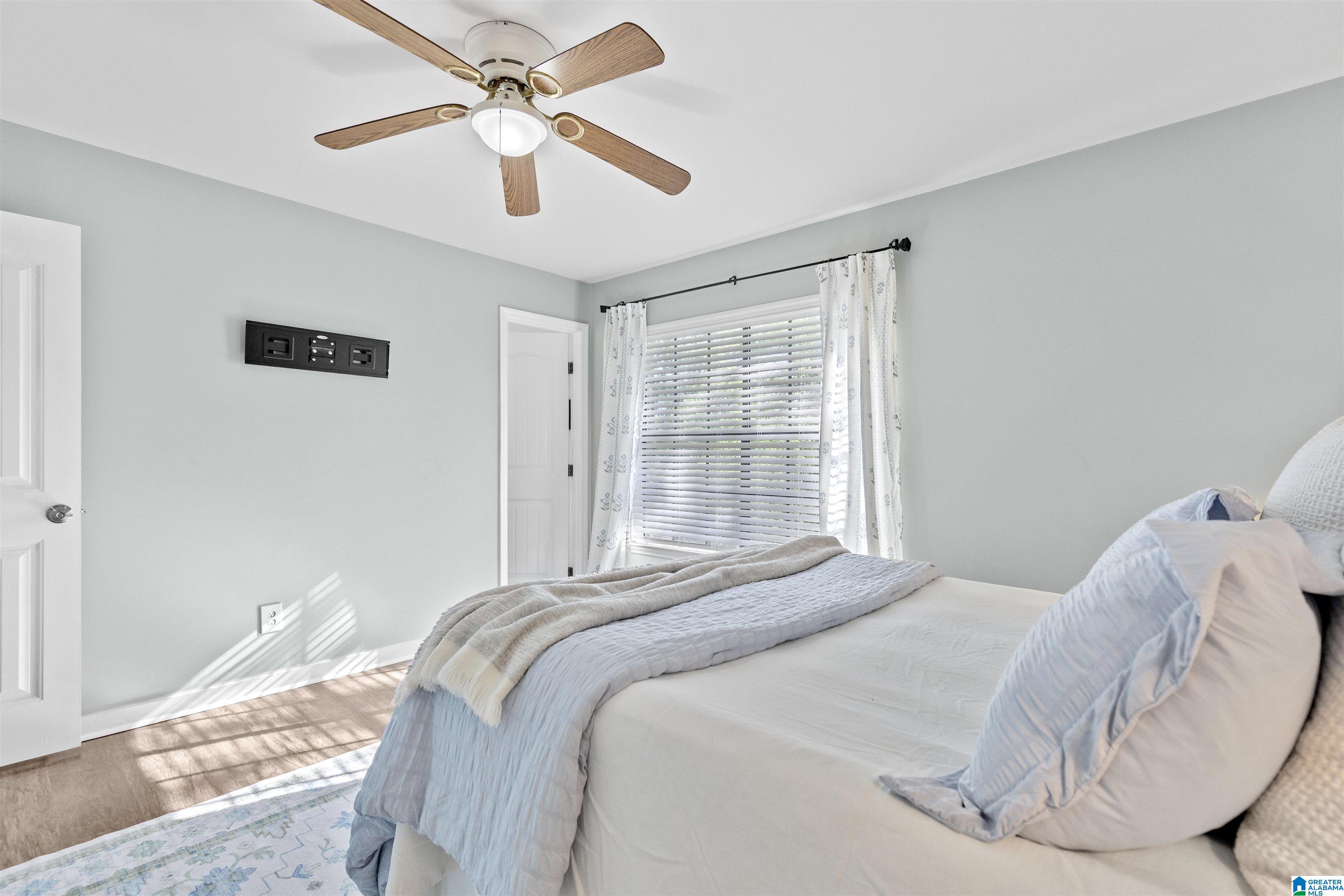 100 Bluegrass Drive Alabaster, AL 35007 - Photo 14 of 34
