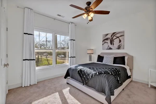 $3,950 | 1824 B 6th Avenue North, Nashville, TN 37208