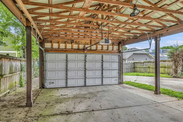 $3,950 | 1824 B 6th Avenue North, Nashville, TN 37208