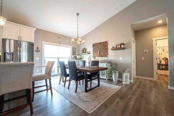 $625,000 | 1230 Crockett Drive, Holmen, WI 54636