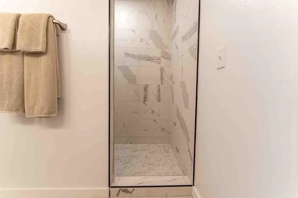 $625,000 | 1230 Crockett Drive, Holmen, WI 54636