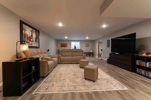 $625,000 | 1230 Crockett Drive, Holmen, WI 54636