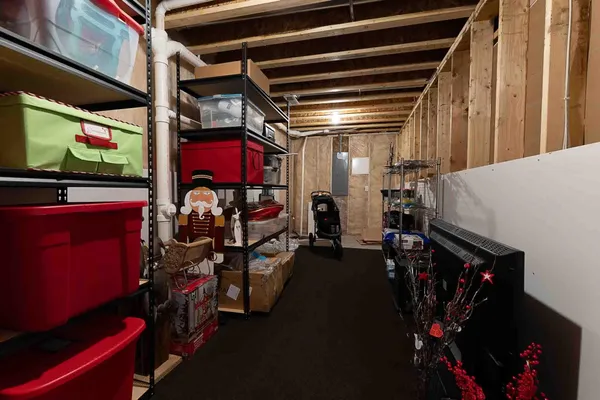 $625,000 | 1230 Crockett Drive, Holmen, WI 54636