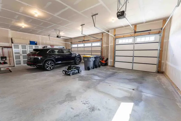 $625,000 | 1230 Crockett Drive, Holmen, WI 54636