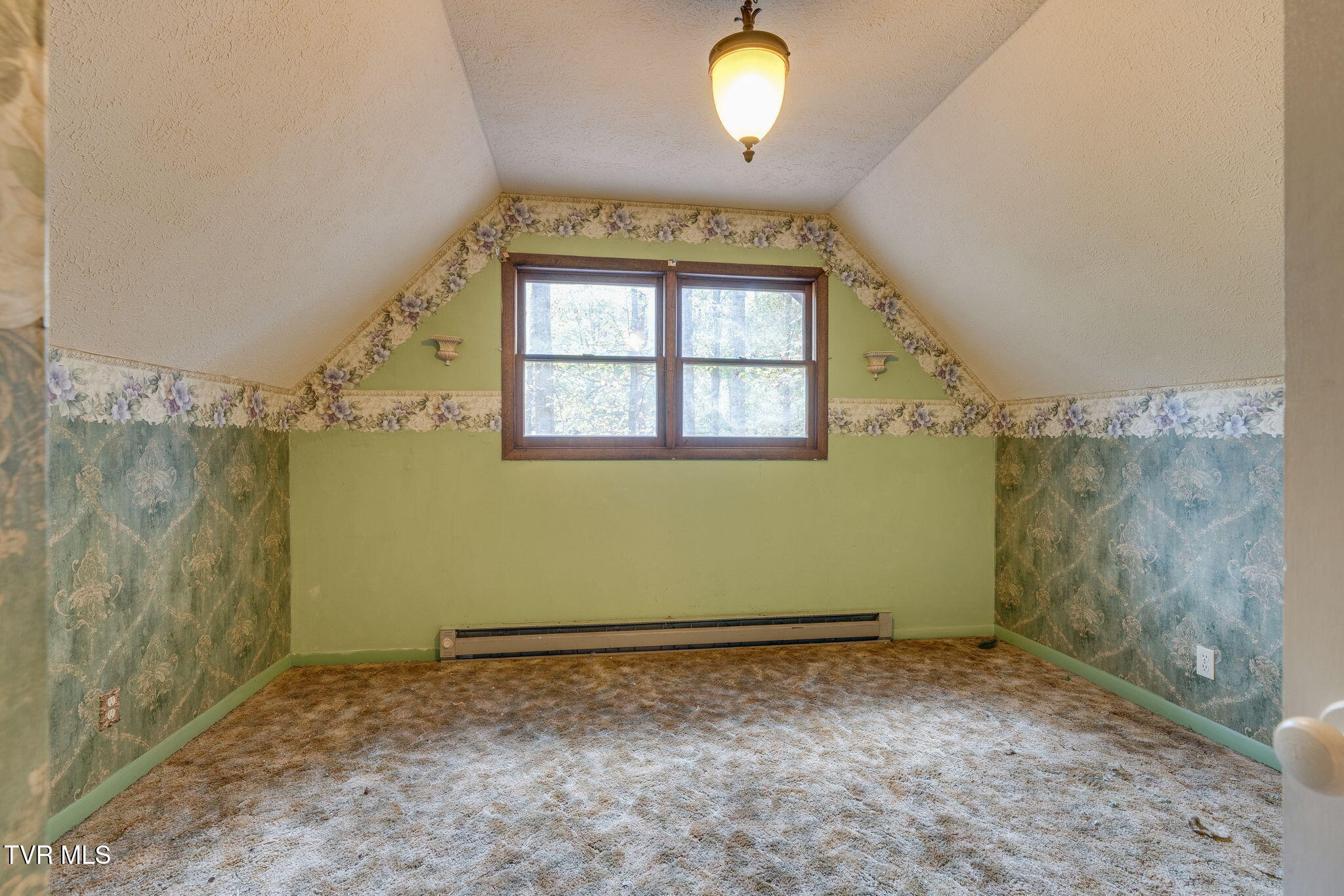 1556 Powder Branch Road Johnson City, TN 37601 - Photo 29 of 35 029