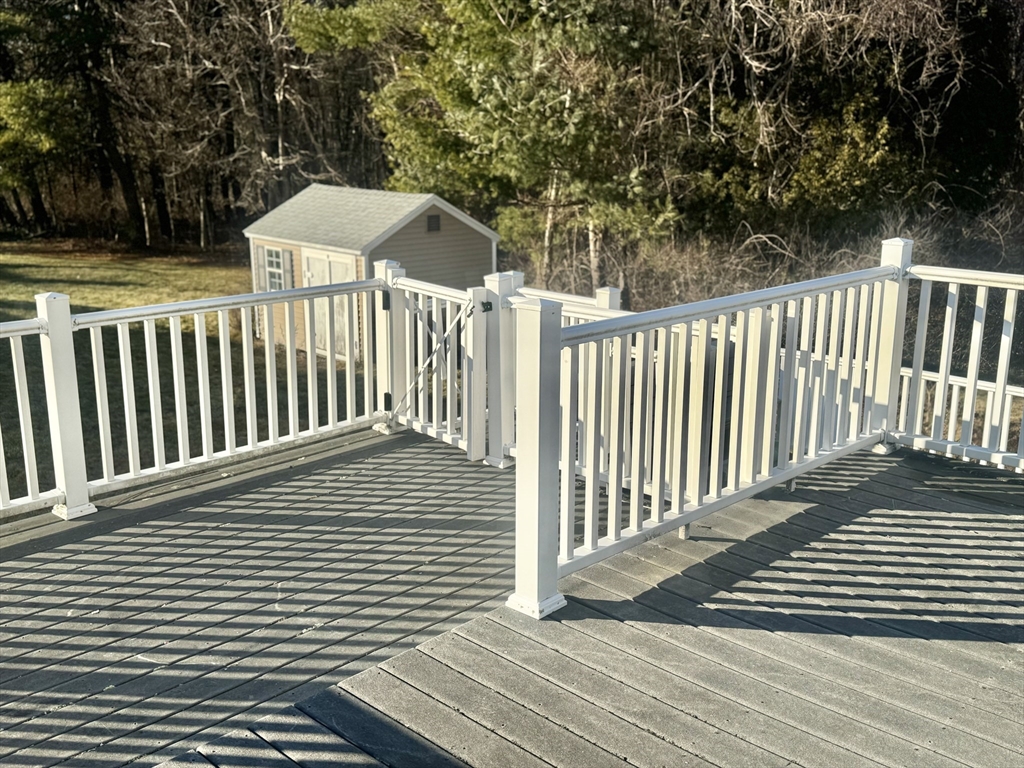 27 Sandy Ridge Circle Sharon, MA 02067 - Photo 14 of 17