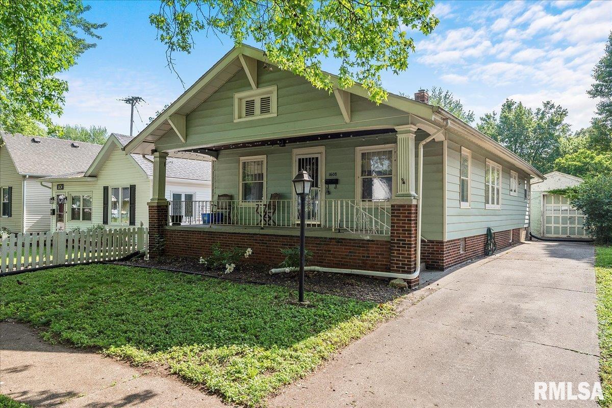 1608 South Walnut Street Springfield, IL 62704 - Photo 3 of 30
