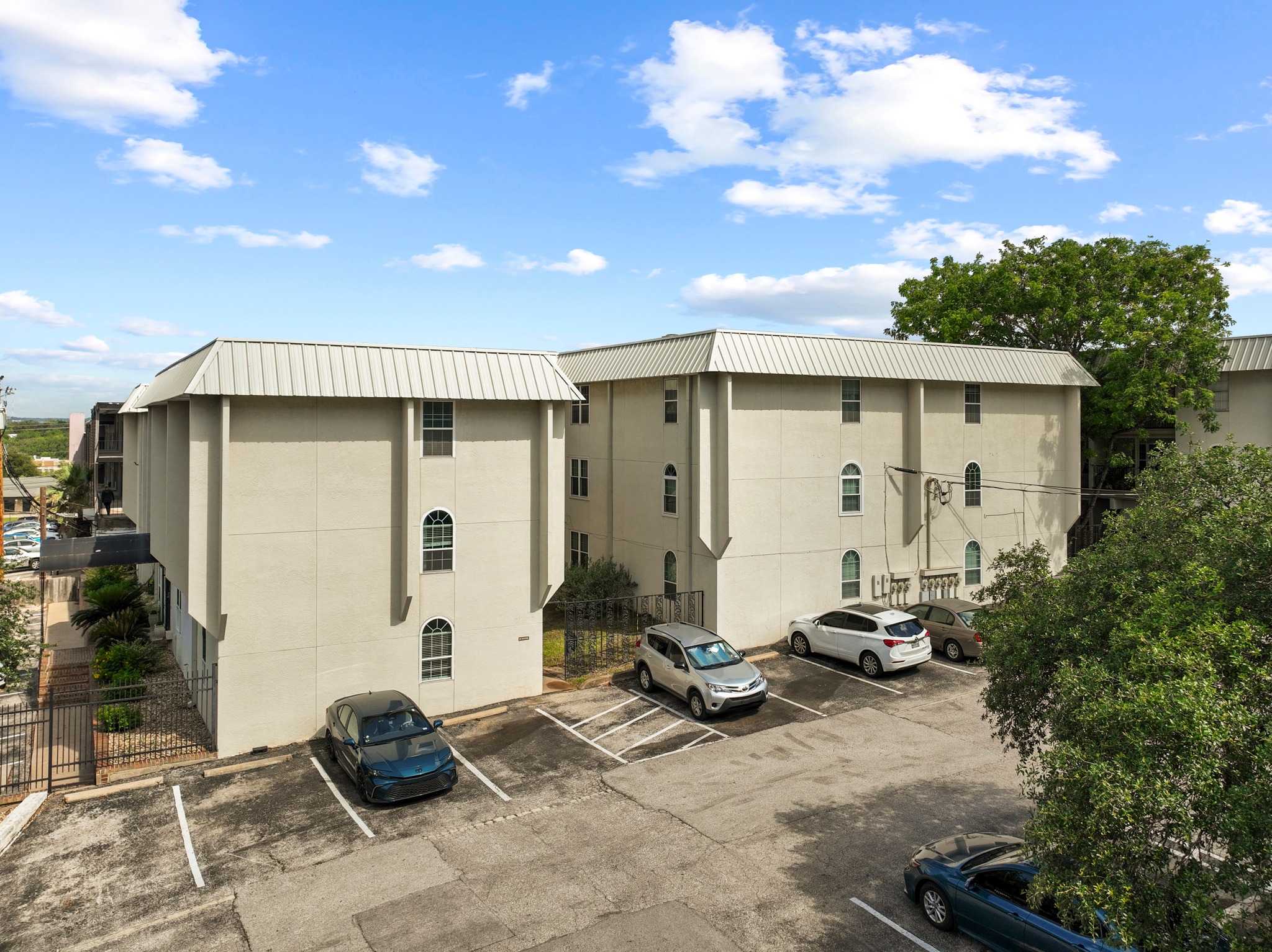 910 Duncan Lane, Unit 1 Austin, TX 78705 - Photo 27 of 28