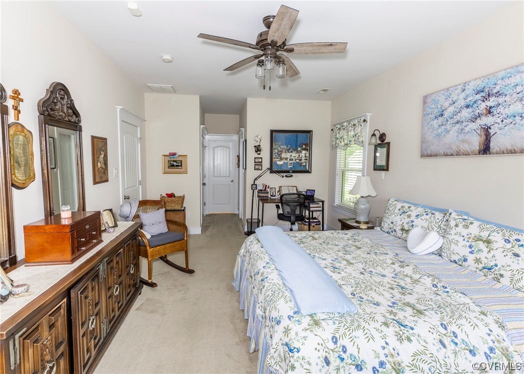 337 Shelton Place Aylett, VA 23009 - Photo 21 of 34 a bedroom with furniture and a large bed