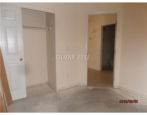 24 Knightsboro Road Henderson, NV 89074 - Photo 3 of 6 Bedroom.