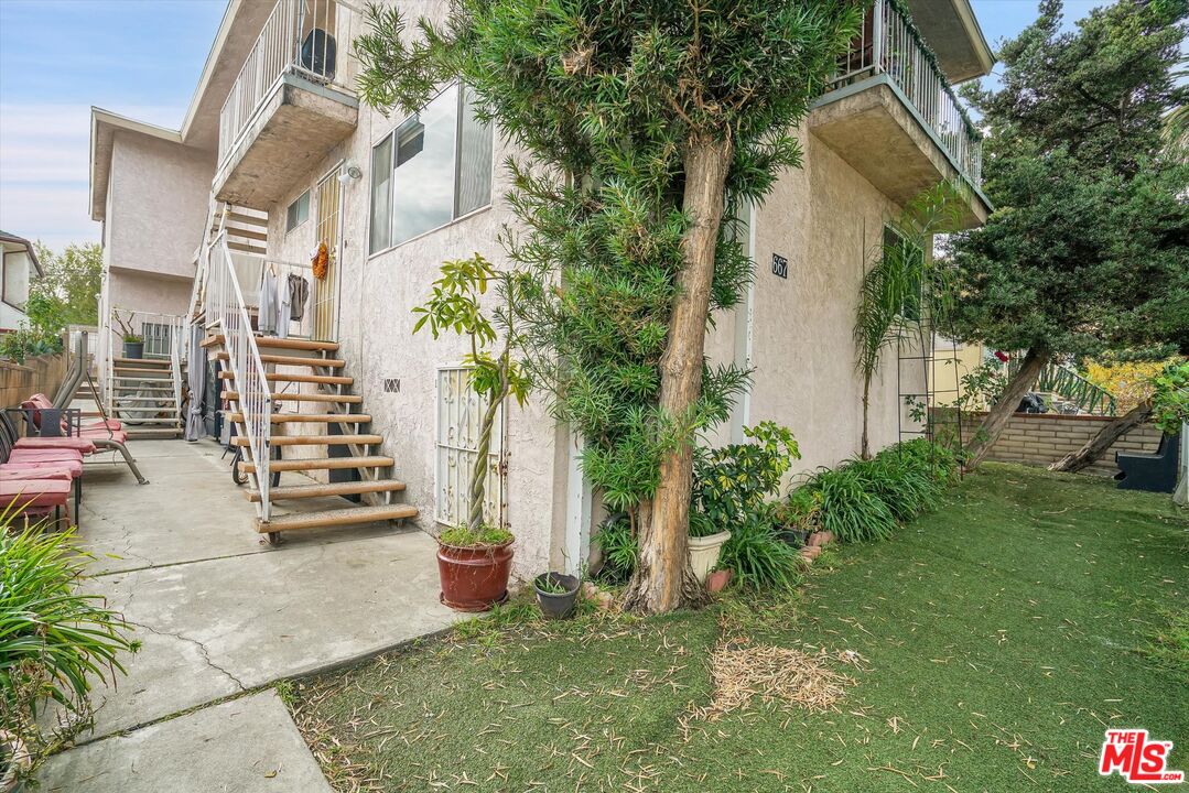 667 West 22nd Street San Pedro, CA 90731 - Photo 3 of 8