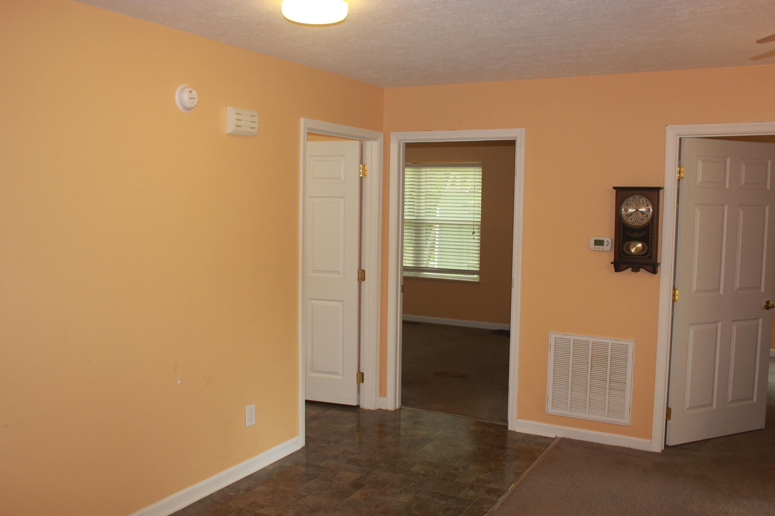 2404 Rhea Road Knoxville, TN 37920 - Photo 14 of 39 IMG_3407