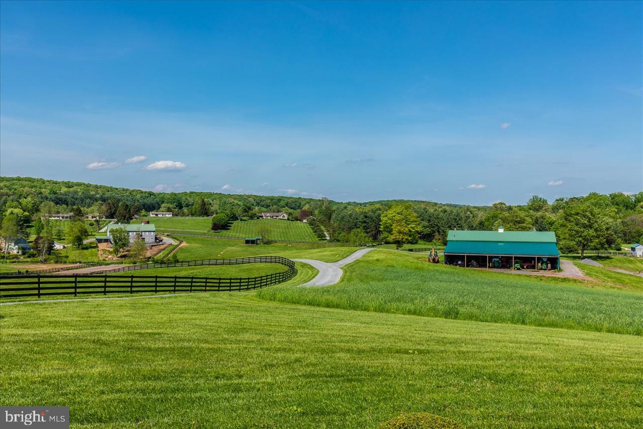 2833 Kump Station Road Taneytown, MD 21787 - Photo 12 of 68 Gallery Image 12