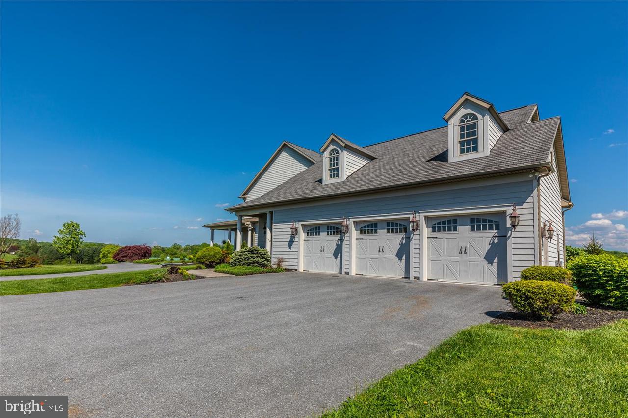 2833 Kump Station Road Taneytown, MD 21787 - Photo 14 of 68 Gallery Image 14