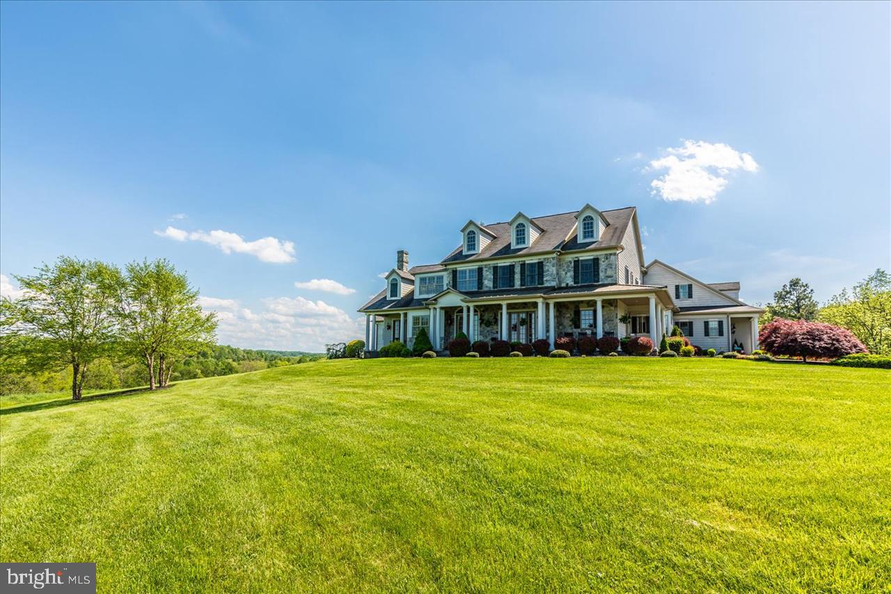 2833 Kump Station Road Taneytown, MD 21787 - Photo 5 of 68 Gallery Image 5