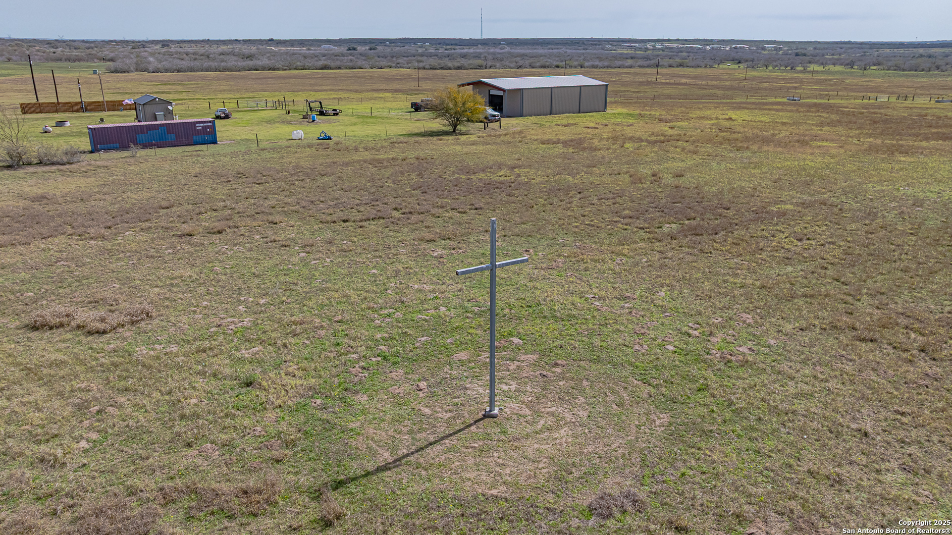 1061 County Road 156 Kenedy, TX 78119 - Photo 21 of 34 a bathroom with a shower