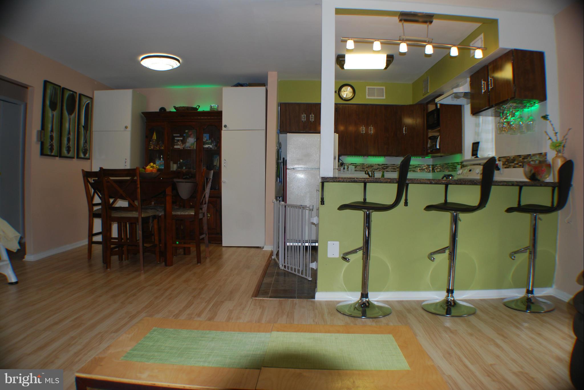 3228 Spartan Road, Unit 62 Olney, MD 20832 - Photo 8 of 19 Dining Room