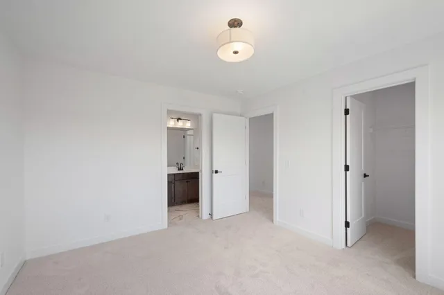 $4,500 | 11851 35th Street North, Lake Elmo, MN 55042