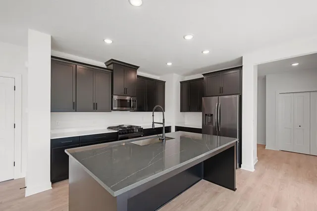 $4,500 | 11851 35th Street North, Lake Elmo, MN 55042