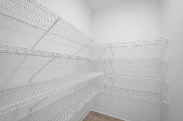 $4,500 | 11851 35th Street North, Lake Elmo, MN 55042