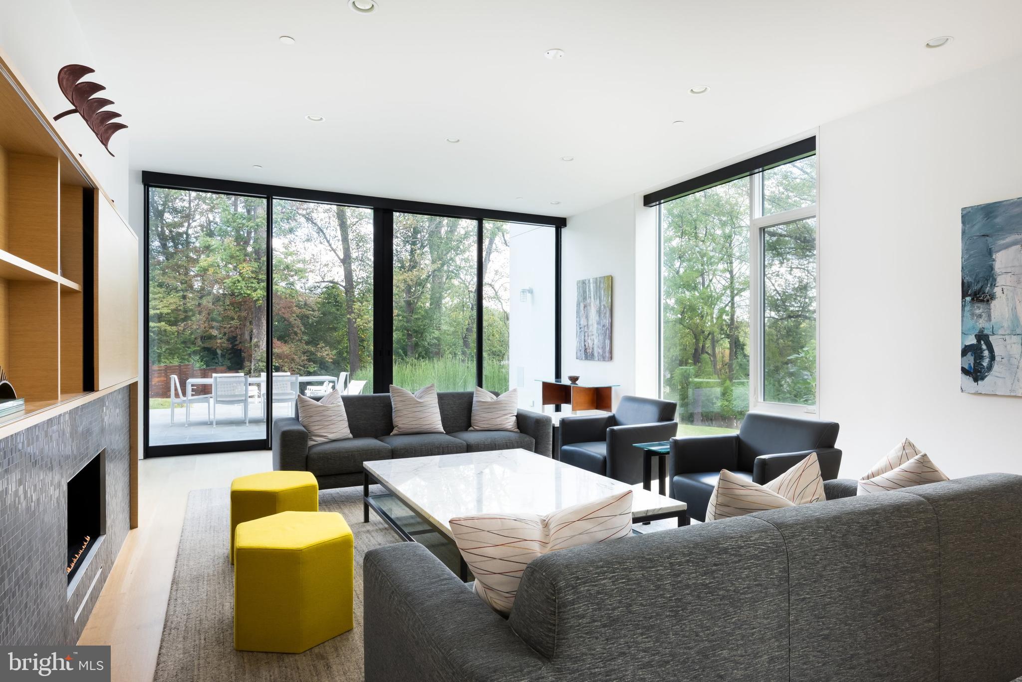 9119 Levelle Drive Chevy Chase, MD 20815 - Photo 11 of 48 Nana doors to outside & picture windows