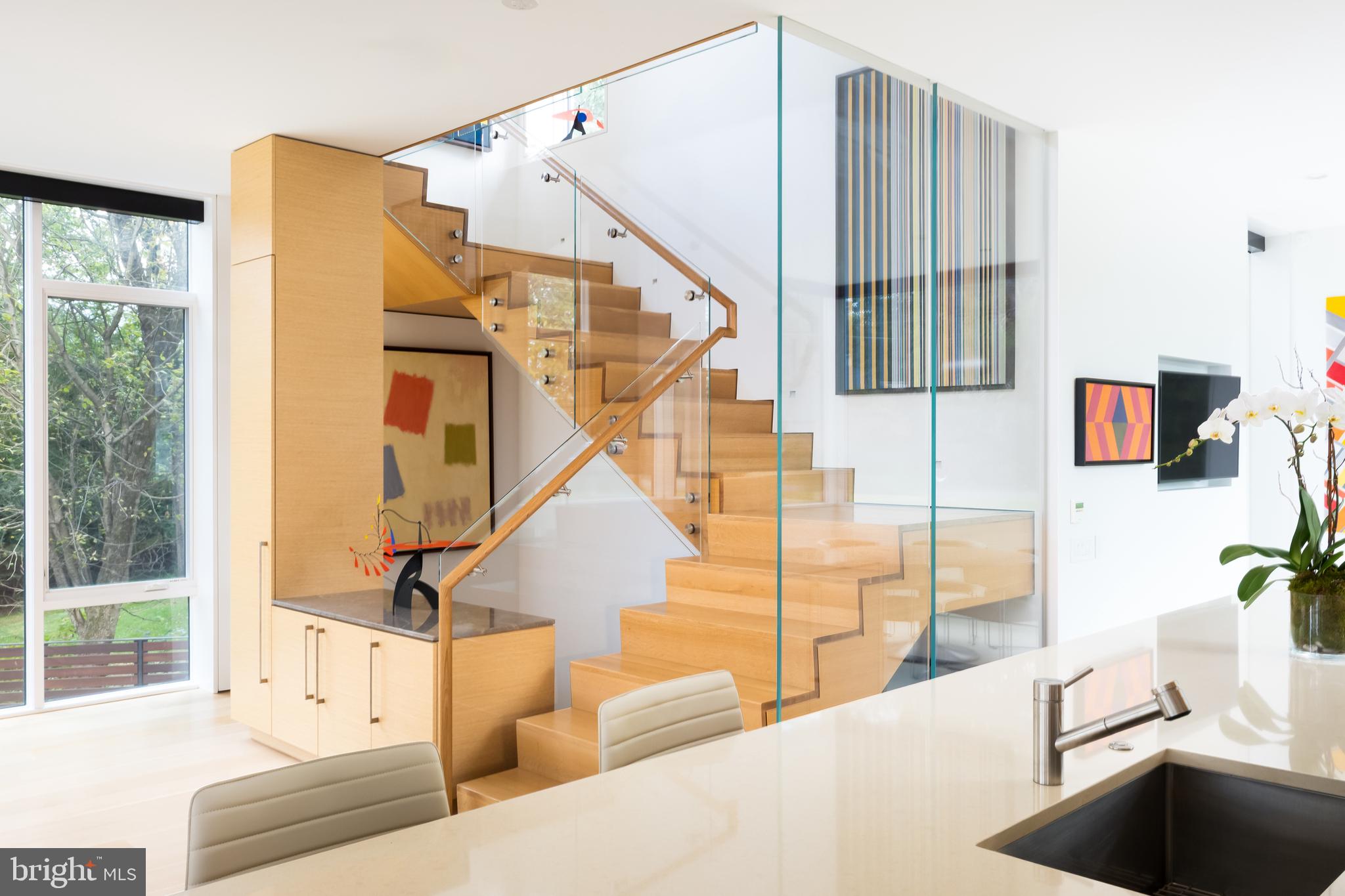 9119 Levelle Drive Chevy Chase, MD 20815 - Photo 19 of 48 Floating architectural stair