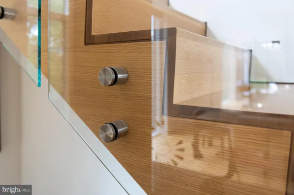 $4,999,000 | 9119 Levelle Drive, Chevy Chase, MD 20815