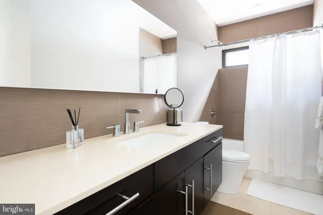 $4,999,000 | 9119 Levelle Drive, Chevy Chase, MD 20815