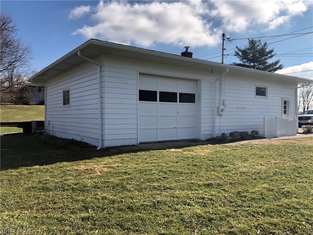 72240 Sharon Road Bridgeport, OH 43912 - Photo 23 of 27 Gallery Image 23