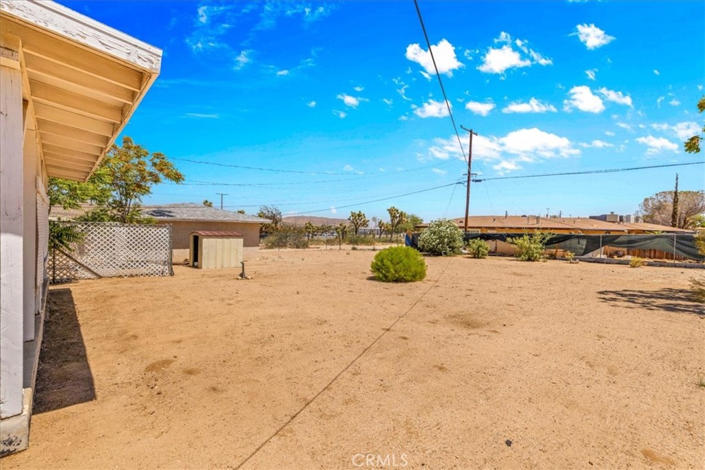 7337 Condalia Avenue Yucca Valley, CA 92284 - Photo 28 of 48 a view of a road with an outdoor space
