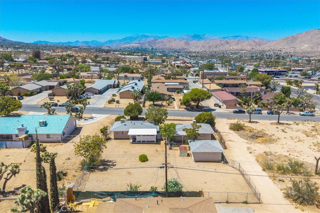 7337 Condalia Avenue Yucca Valley, CA 92284 - Photo 43 of 48 a view of a city